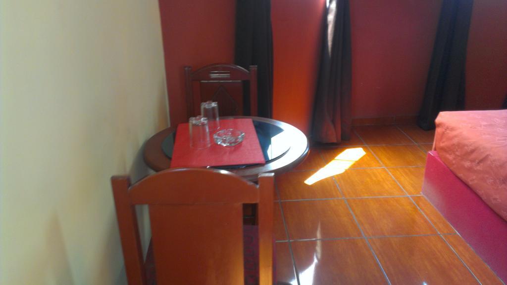 Hostal Gq Lima Buitenkant foto